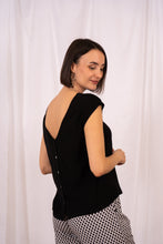 Cargar imagen en el visor de la galería, Top Aruba Reversible Negro
